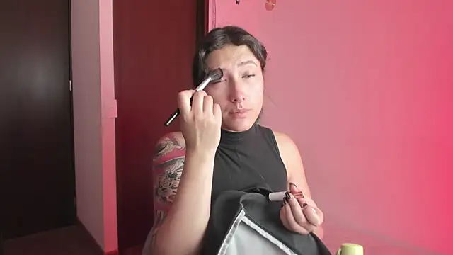 hitomi arata online show from February 2025 07:30:01 PM