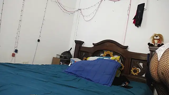 DominaLeona online show from February 2025 09:41:02 PM