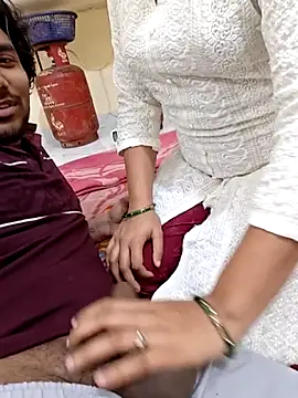 Snapshot of riya190 chatting on January 2026 06:11:01 PM riya190 online show from January 2026 06:11:01 PM