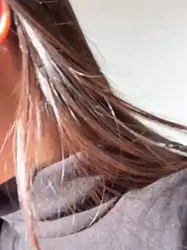 Snapshot of Sweet-Angel999 chatting on December 2024 12:48:02 AM Sweet-Angel999 online show from December 2024 12:48:02 AM