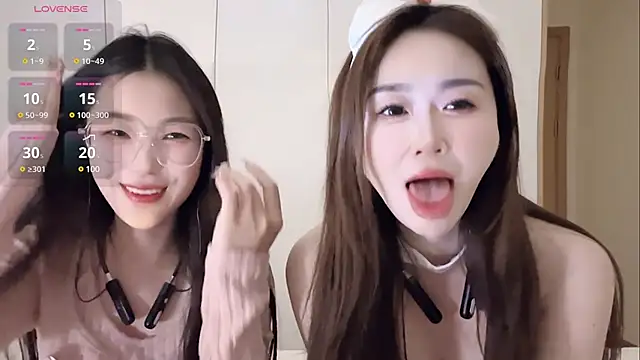 Snapshot of Sweet-Angel999 chatting on February 2025 02:11:02 PM Sweet-Angel999 online show from February 2025 02:11:02 PM