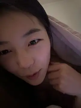 Snapshot of Sweet-Angel999 chatting on March 2025 03:00:02 AM Sweet-Angel999 online show from March 2025 03:00:02 AM