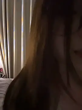 Snapshot of Sweet-Angel999 chatting on November 2025 03:55:02 PM Sweet-Angel999 online show from November 2025 03:55:02 PM