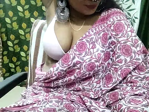 Aarvi Arora online show from March 2025 01:30:01 PM