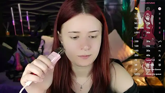 Snapshot of Lily_Moonlight chatting on June 2026 07:29:02 AM Lily Moonlight online show from June 2026 07:29:02 AM