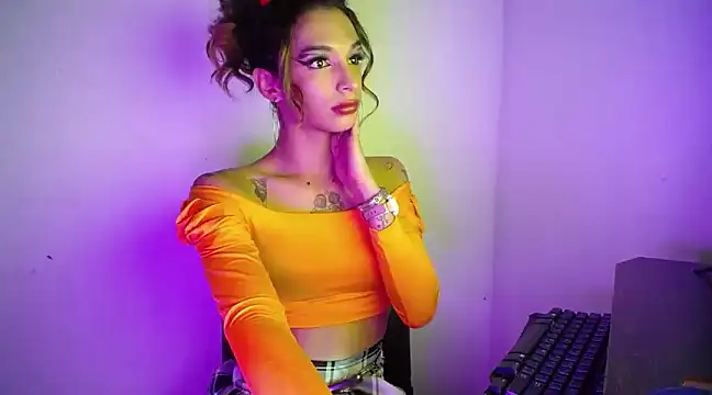 Snapshot of Dy_Hanna chatting on February 2025 04:18:02 AM Dy Hanna online show from February 2025 04:18:02 AM