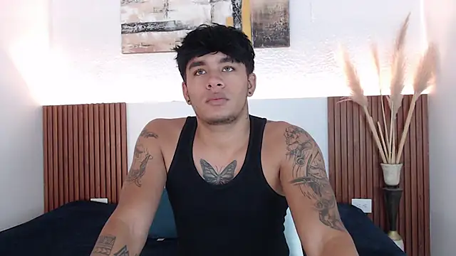 LuciferM Star online show from March 2026 12:48:01 AM