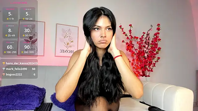 Snapshot of aisha_sakina chatting on December 2024 12:57:02 AM aisha sakina online show from December 2024 12:57:02 AM