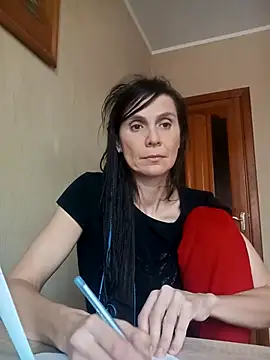 Francenia lolis online show from February 2026 07:04:01 AM