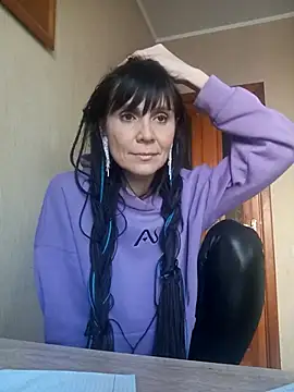 Francenia lolis online show from March 2026 07:15:01 AM