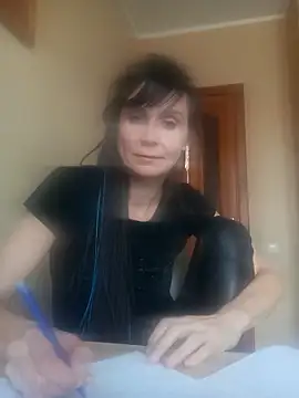 Francenia lolis online show from April 2026 12:27:01 PM