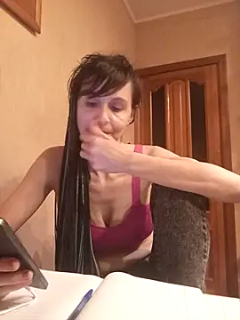 Snapshot of Francenia_lolis chatting on June 2026 08:24:01 PM Francenia lolis online show from June 2026 08:24:01 PM