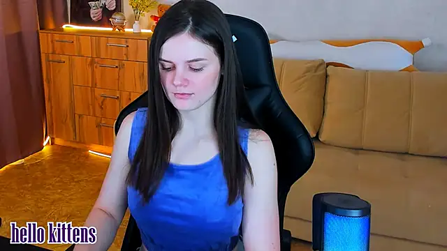 Snapshot of Lora_Cain chatting on December 2024 12:55:02 PM Lora Cain online show from December 2024 12:55:02 PM