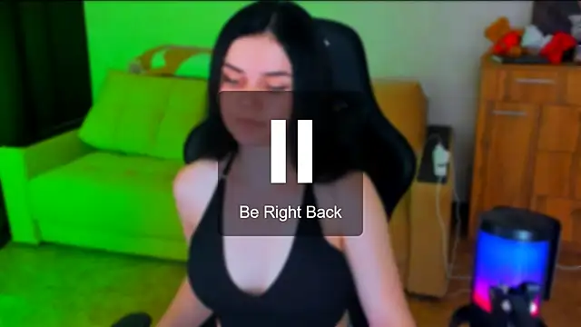 Snapshot of Lora_Cain chatting on February 2025 02:59:02 PM Lora Cain online show from February 2025 02:59:02 PM