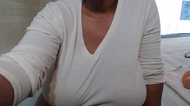 FlavoredNia online show from March 2025 08:13:02 AM