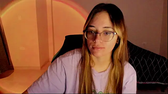 atenas 05  online show from November 2025 09:40:01 AM