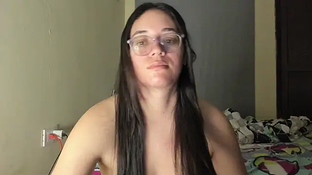 Snapshot of atenas_05_ chatting on June 2026 09:30:01 AM atenas 05 online show from June 2026 09:30:01 AM