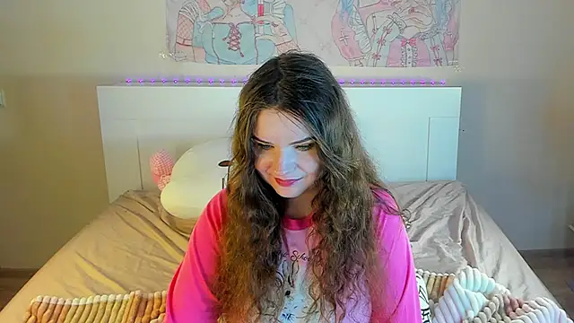 kuraii1  online show from March 2025 07:55:02 PM