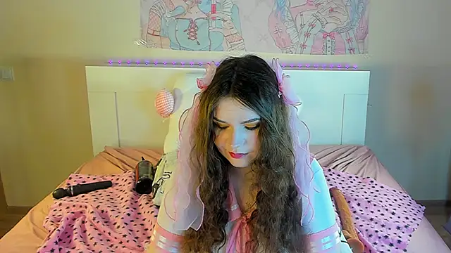 kuraii1  online show from March 2025 11:00:02 PM