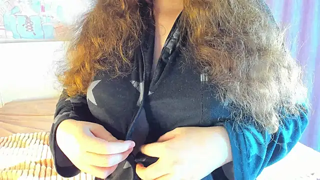 kuraii1  online show from February 2026 06:26:01 PM