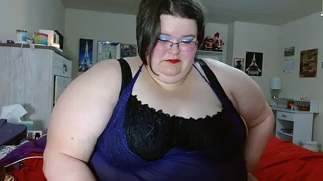 Snapshot of ChristineLusst chatting on March 2025 12:17:01 PM ChristineLusst online show from March 2025 12:17:01 PM