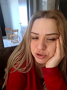 cansuozell online show from April 2026 07:47:02 AM