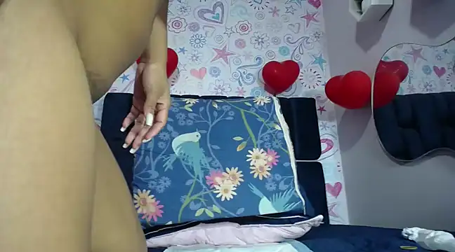 KOURTNEY-- online show from February 2025 04:24:02 AM