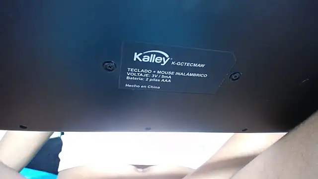 KOURTNEY-- online show from September 2025 01:40:02 AM