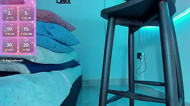 reinahot-699 online show from January 2025 03:51:02 PM