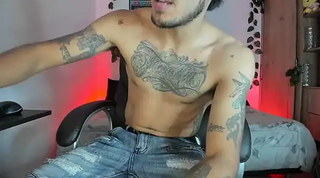 mikee scooth online show from February 2025 03:42:01 AM