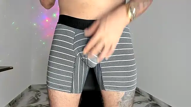 mikee scooth online show from March 2026 04:00:02 PM