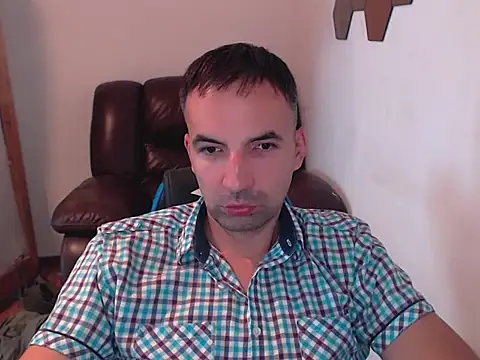 Leo 1617 online show from September 2025 01:54:01 PM