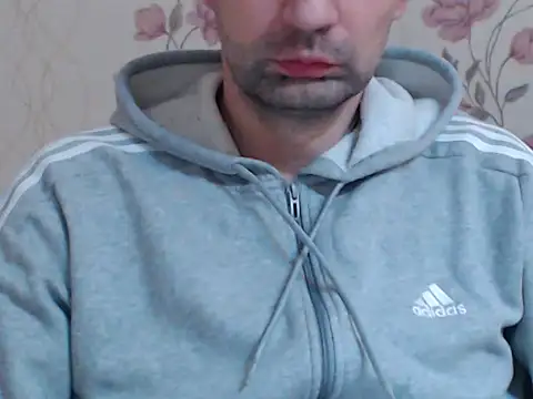 Leo 1617 online show from February 2026 05:38:02 PM