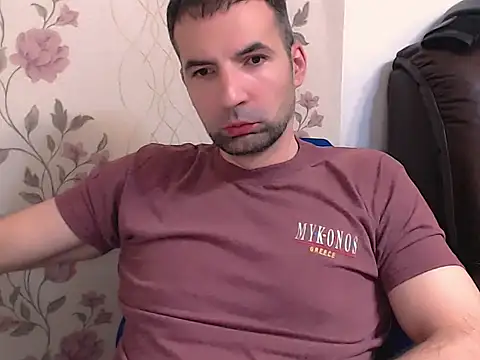 Snapshot of Leo_1617 chatting on May 2026 12:26:02 PM Leo 1617 online show from May 2026 12:26:02 PM