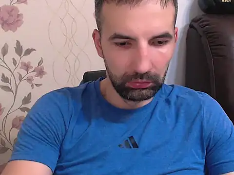 Snapshot of Leo_1617 chatting on June 2026 01:34:02 PM Leo 1617 online show from June 2026 01:34:02 PM