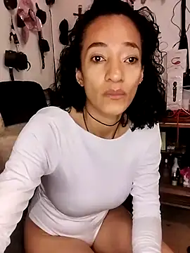 Snapshot of SamaraMartinez chatting on May 2026 11:48:02 AM SamaraMartinez online show from May 2026 11:48:02 AM