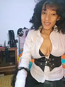 Snapshot of SamaraMartinez chatting on May 2026 02:24:02 PM SamaraMartinez online show from May 2026 02:24:02 PM