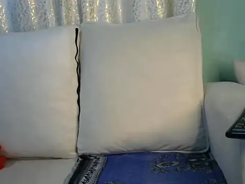 Caryyyl online show from November 2025 01:12:02 PM