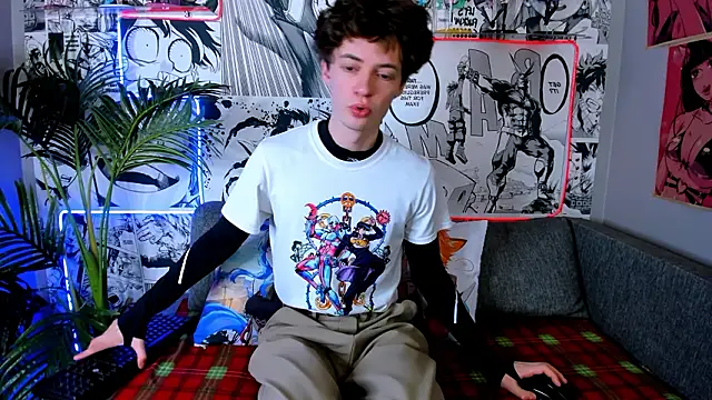 Snapshot of LukeSweet chatting on February 2026 10:47:02 AM LukeSweet online show from February 2026 10:47:02 AM