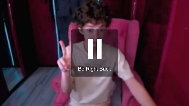 Snapshot of LukeSweet chatting on February 2026 01:53:02 PM LukeSweet online show from February 2026 01:53:02 PM