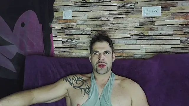 XxBigboybandxX online show from January 2025 03:09:01 PM