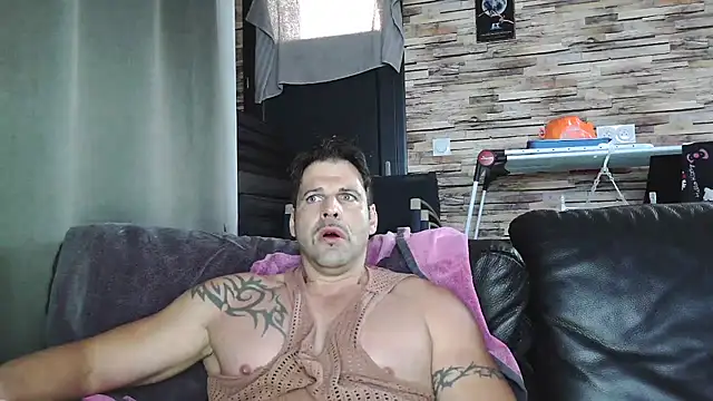 XxBigboybandxX online show from November 2025 02:50:02 PM