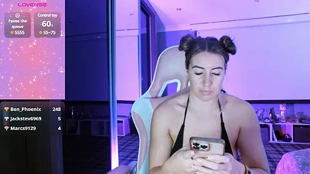 Daisydelicious online show from February 2025 12:06:02 PM