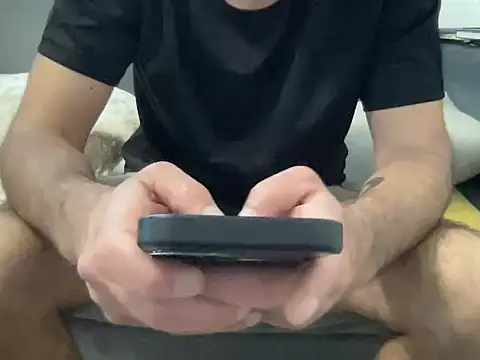 4small4inchlol online show from April 2026 10:20:02 AM