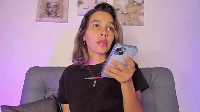 Snapshot of samara_jonness chatting on February 2025 09:26:02 PM samara jonness online show from February 2025 09:26:02 PM