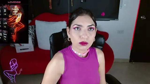 Carolaine69  online show from September 2025 01:25:02 PM