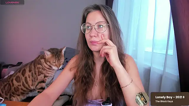 ms allison w online show from January 2025 11:11:01 AM