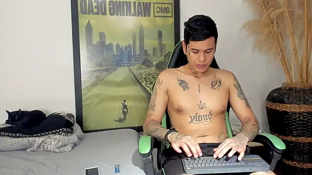 jamesinked  online show from January 2026 11:08:01 PM