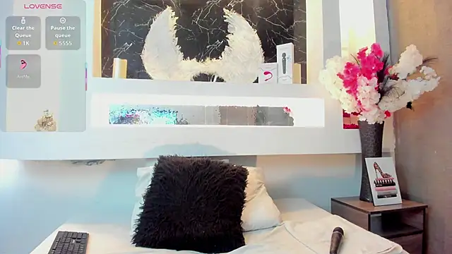 Cinthya mjs online show from October 2025 12:31:01 PM