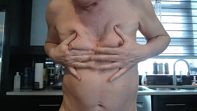 Toy-Daddy online show from March 2025 03:51:02 PM